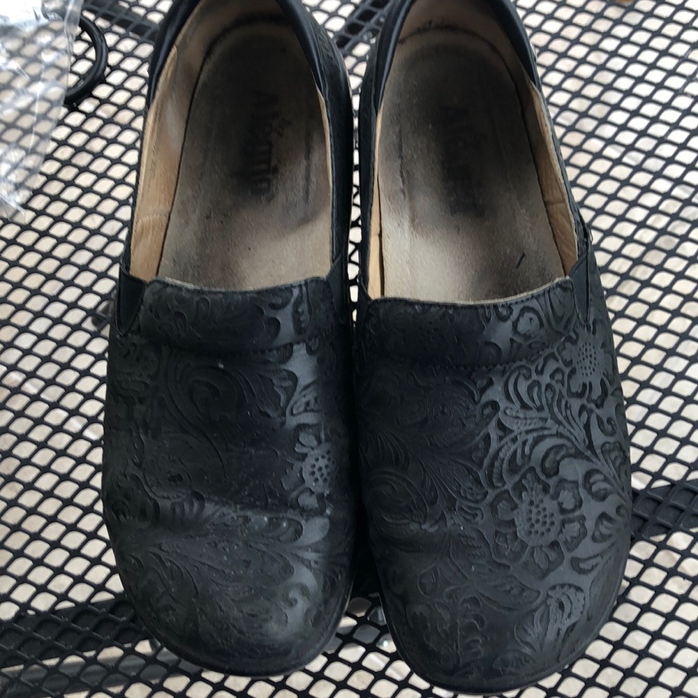 Women’s Alegria black size 42
